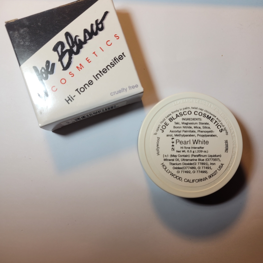 Hi-Tone Intensifier Pearl White Highlighter